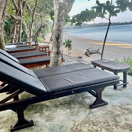 Starlight Beach Resort Koh Phayam Eksteriør bilde
