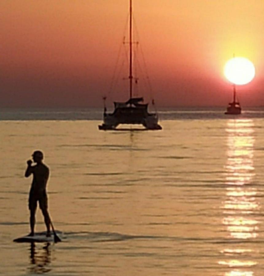 Starlight Beach Resort Koh Phayam Eksteriør bilde