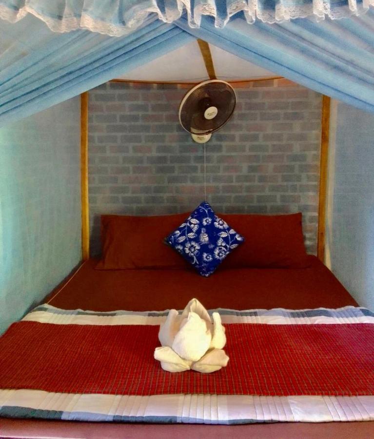 Starlight Beach Resort Koh Phayam Eksteriør bilde