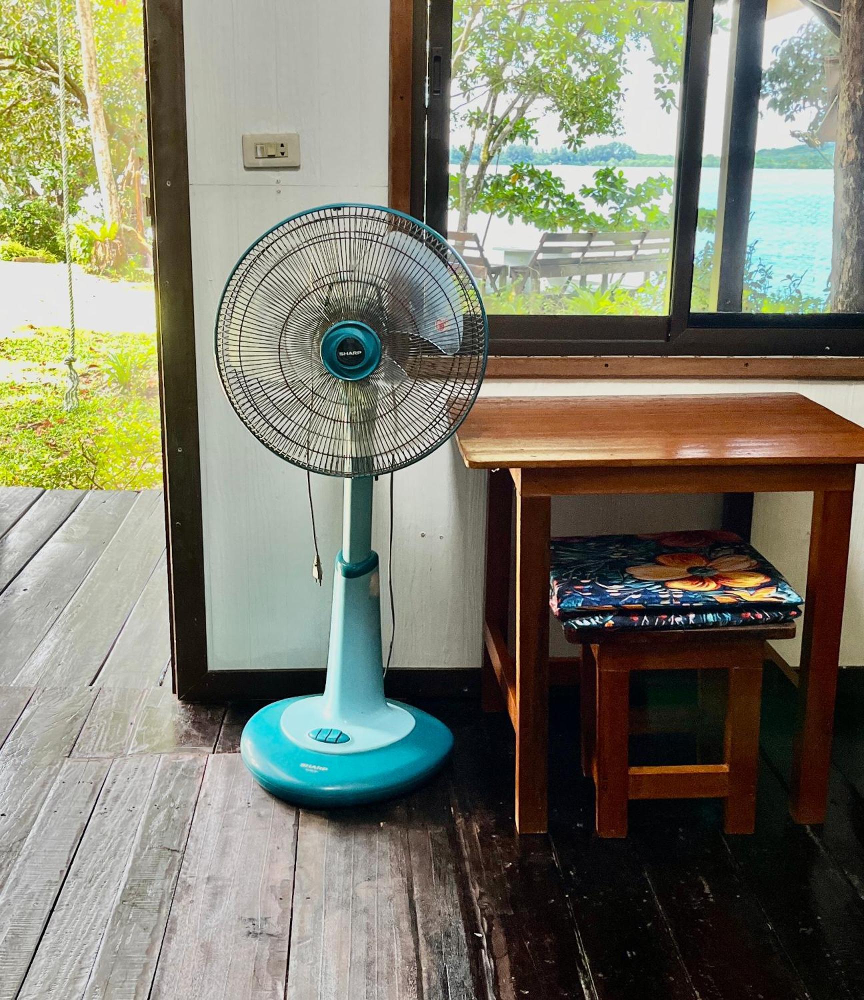 Starlight Beach Resort Koh Phayam Eksteriør bilde