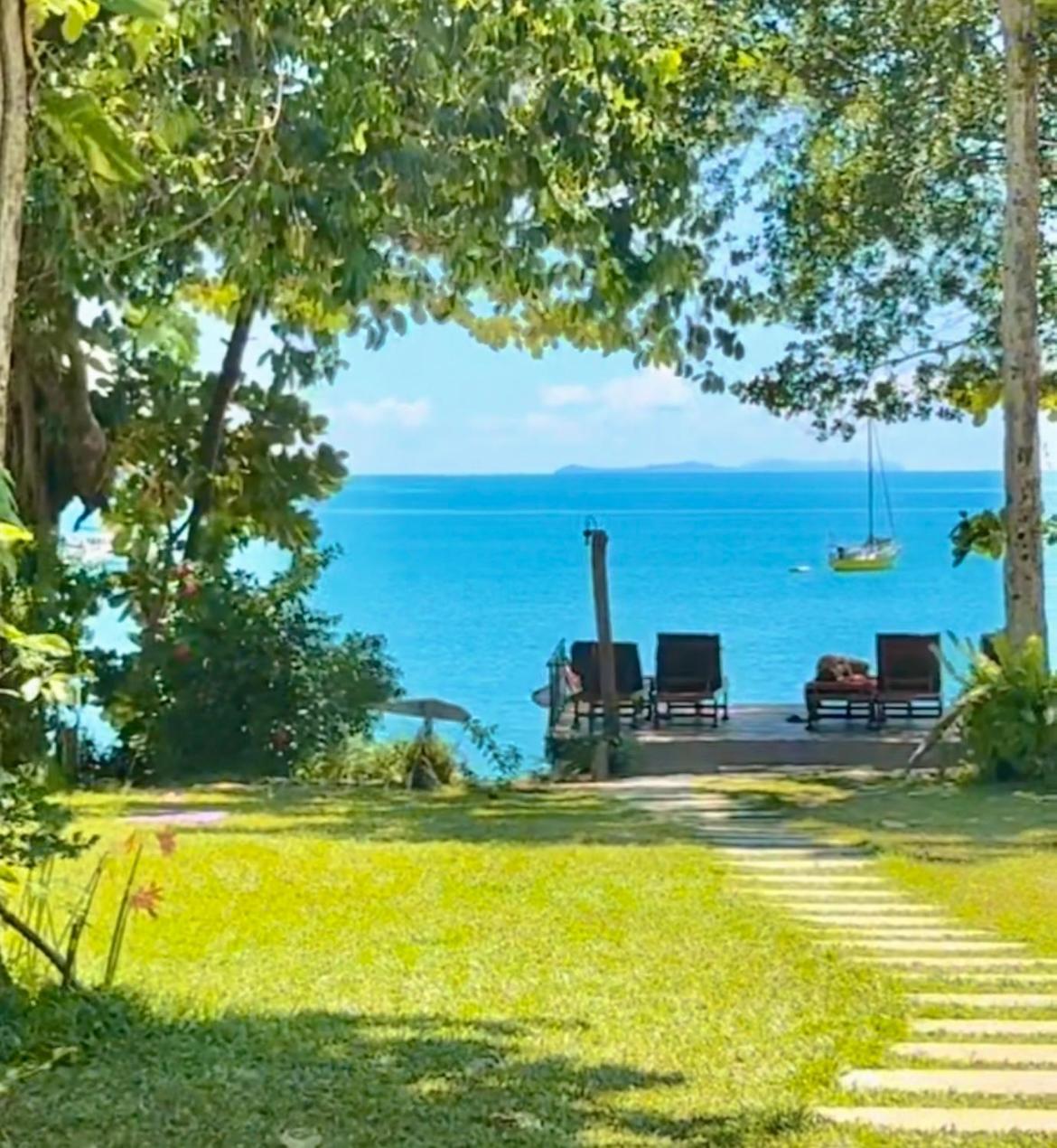 Starlight Beach Resort Koh Phayam Eksteriør bilde