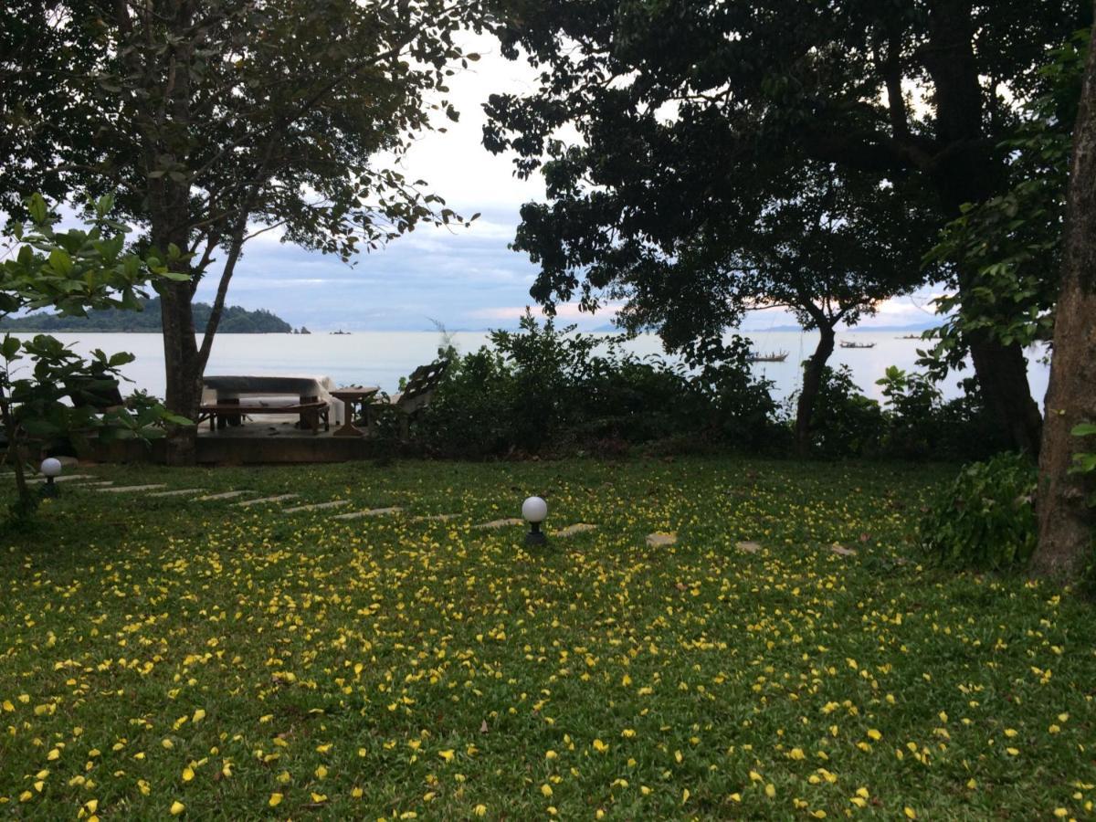 Starlight Beach Resort Koh Phayam Eksteriør bilde